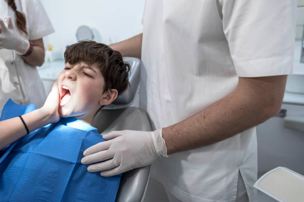 Fast & Reliable Emergency Dental Services in MA